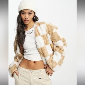 Abercrombie & Fitch Tan and Cream Teddy Jacket